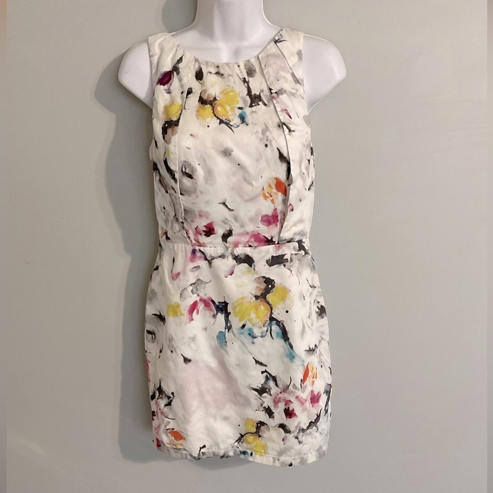Aryn K Watercolor Floral sleeveless dress. Size small